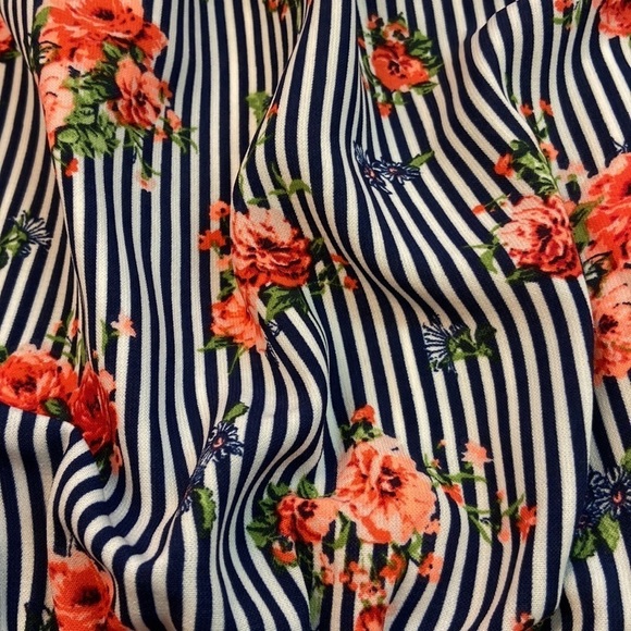 Michelle Girls Romper Preowned Size M - Picture 3 of 14